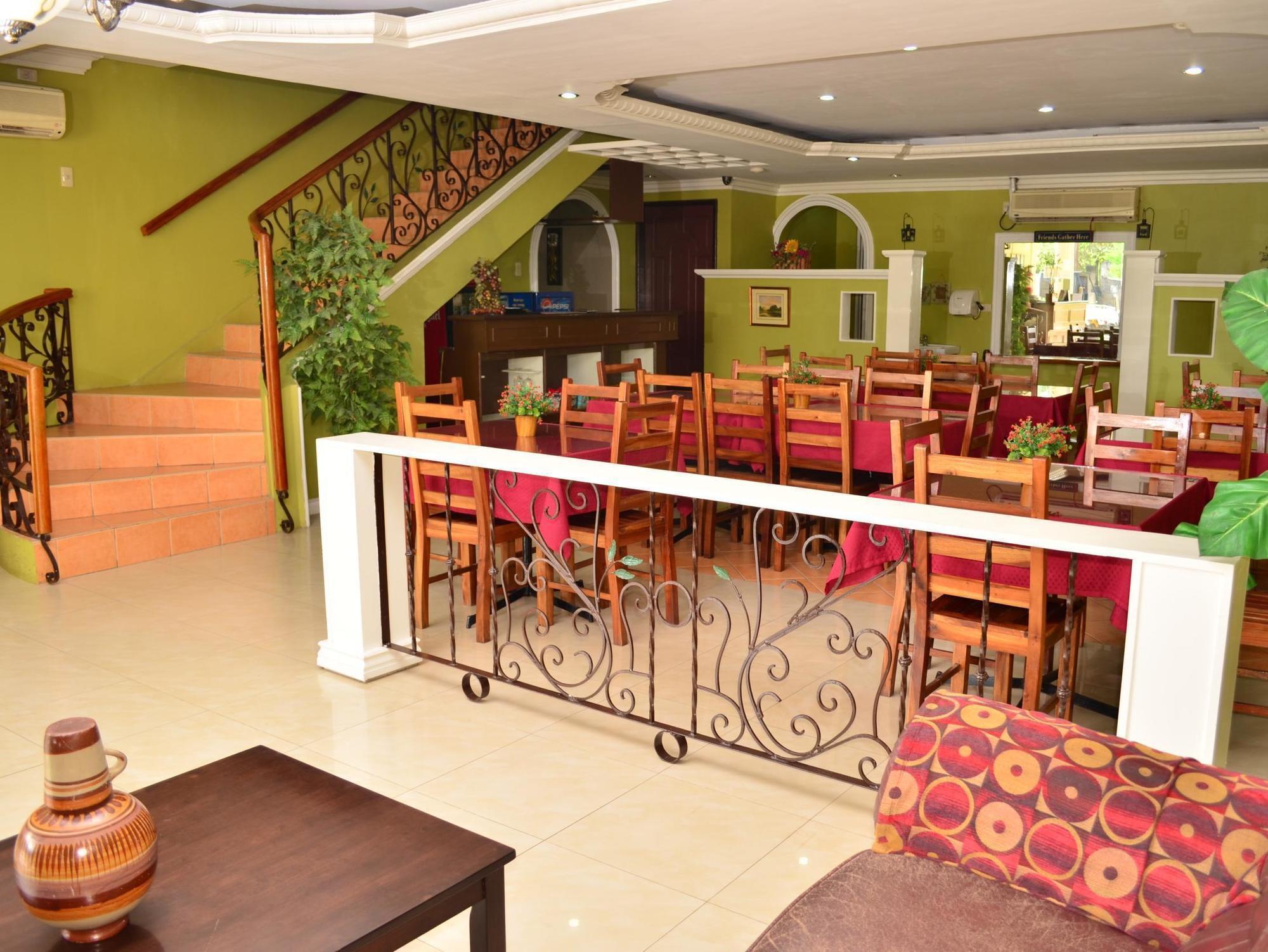 El Portal Inn Tagbilaran Eksteriør billede