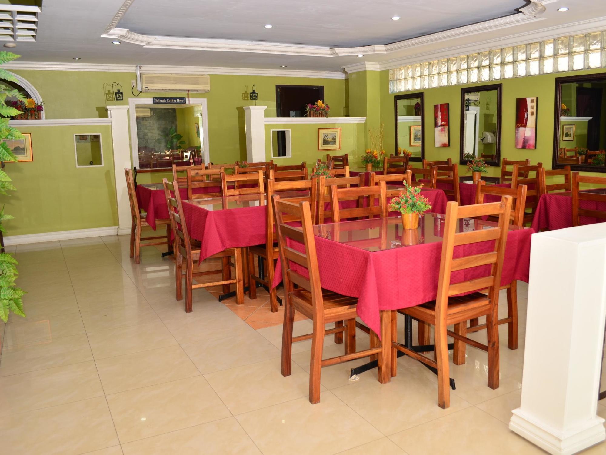 El Portal Inn Tagbilaran Eksteriør billede
